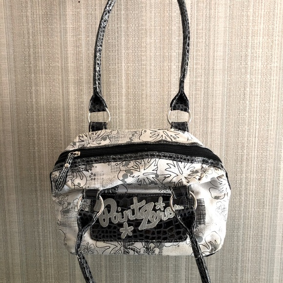 Point Zero Purse - Picture 4 of 10